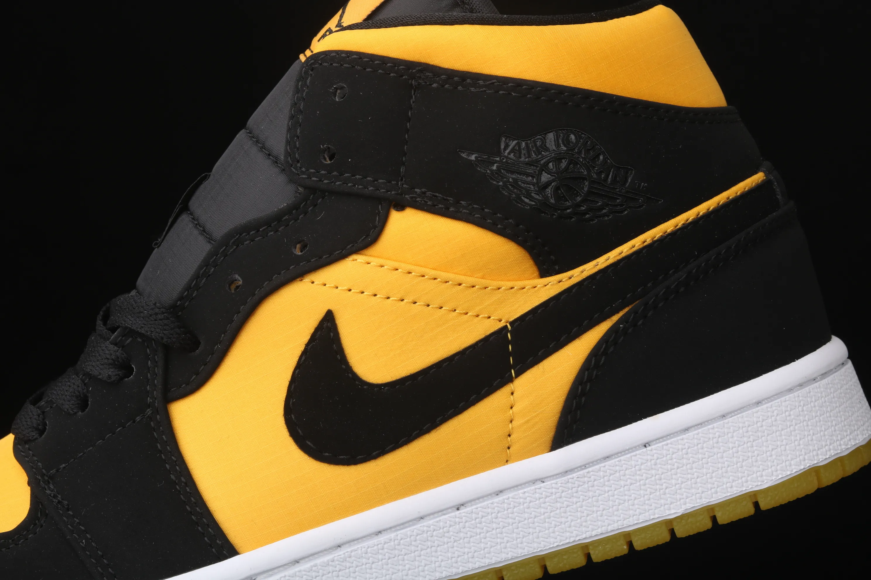 All categories Air Jordan Jordan series basketball shoes Air Jordan 1 Mid Air Jordan Mid AJ1 Joe 1 Hornet Zhongbang series basketball shoes CD6759-007